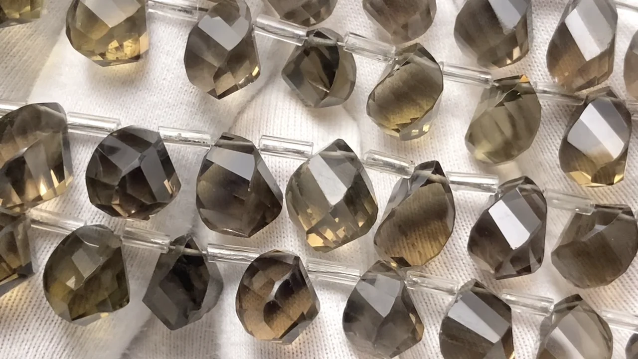 動画】宝石質スモーキークォーツAAA ドロップ4面ツイスト ブリオレット