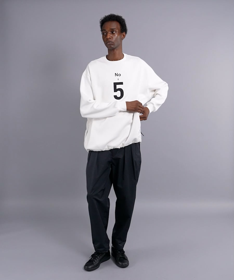 NUMERALS】ダンボールクルーネックプルオーバー | [公式