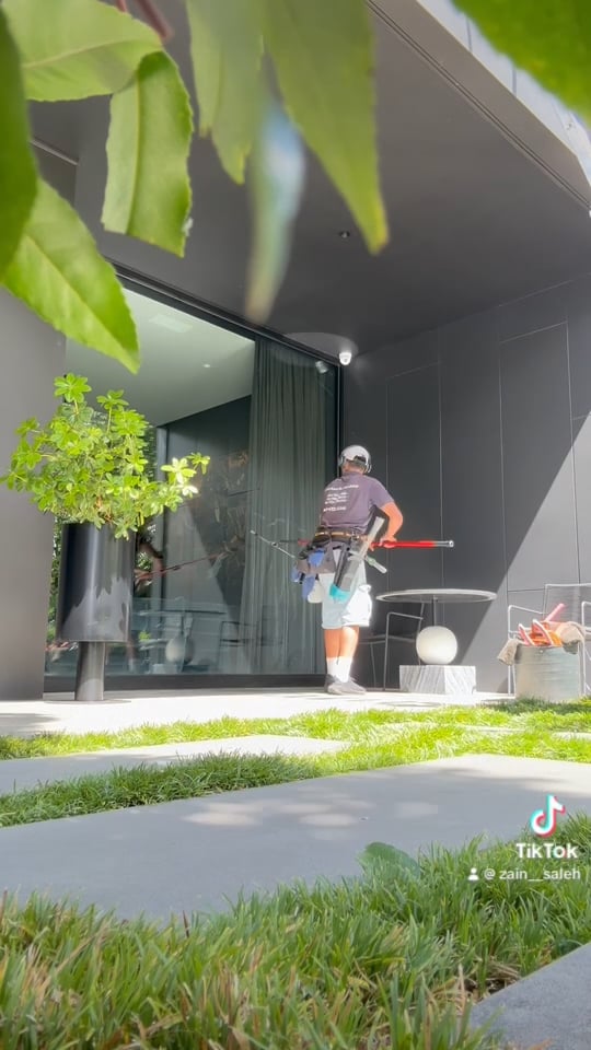 https://i.vimeocdn.com/video/2050374569-8c9e9163e5ab22a4c997ef882aba5c36684ba7474fc376a2d064a2b16f0aa2ed-d