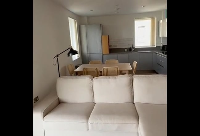  Beautiful Fully Furnished Flat In North Greenwich Main Photo