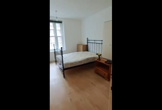 1 spacious double room available in Vauxhall  Main Photo