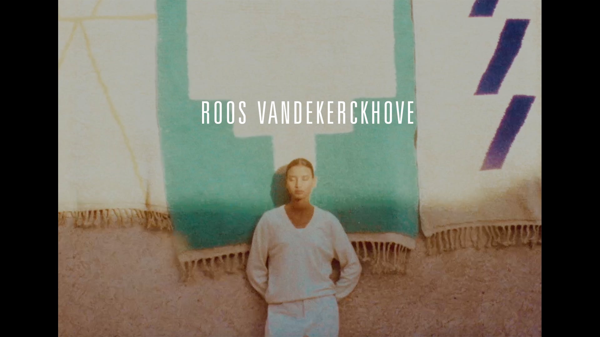 ROOS VANDEKERCKHOVE - wearable art & woven carpets