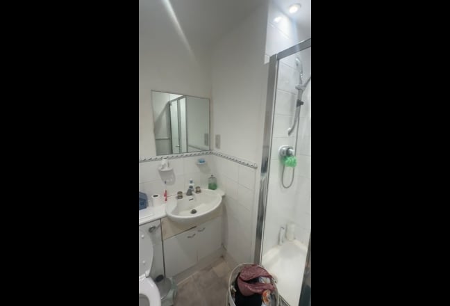 Video 1: Living room 1