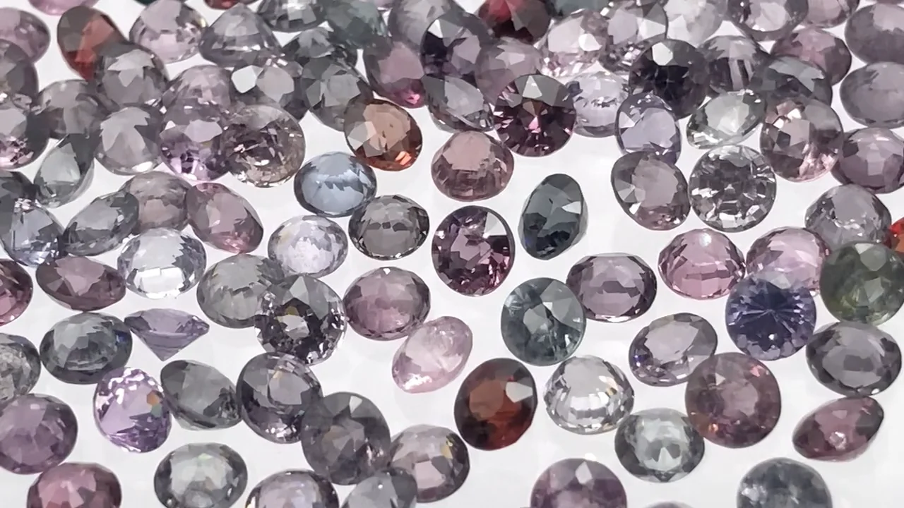 天然石　パープルスピネル　バイオレットスピネル 希少なミャンマー産パープルスピネル｜スピリチュアルな輝きと意味を