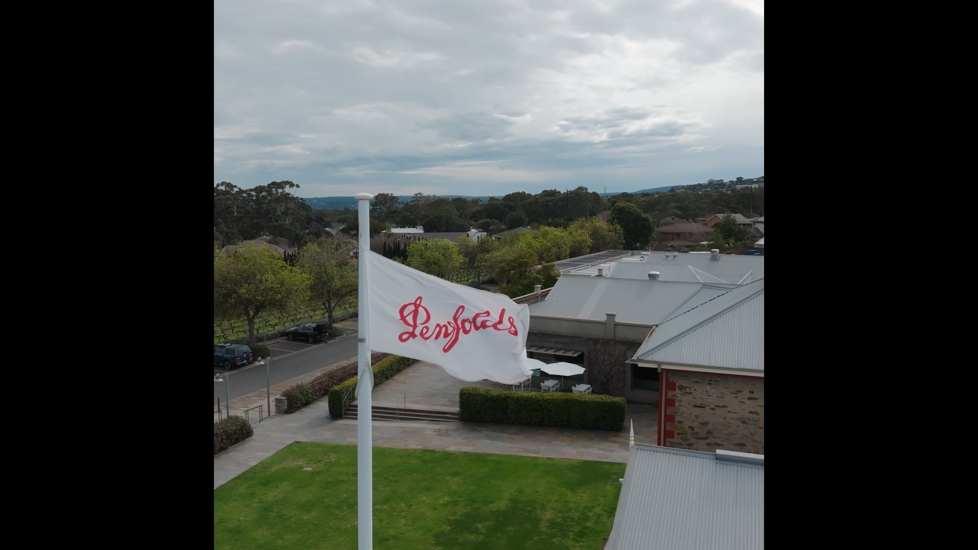 Table tu Cure Social media Video v2