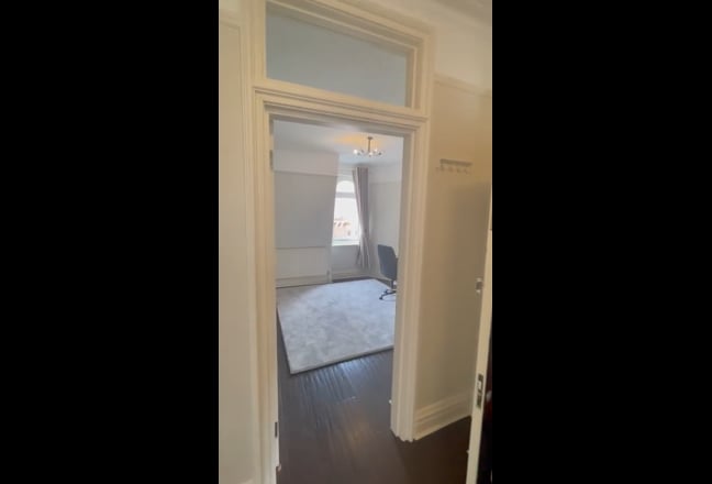 2 Double Rooms in Beautiful 3-Bed Flat, Maida Vale Main Photo