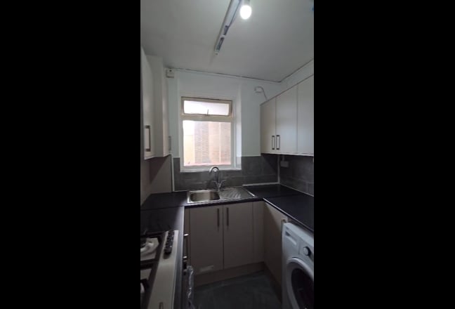 Video 1: Kitchen