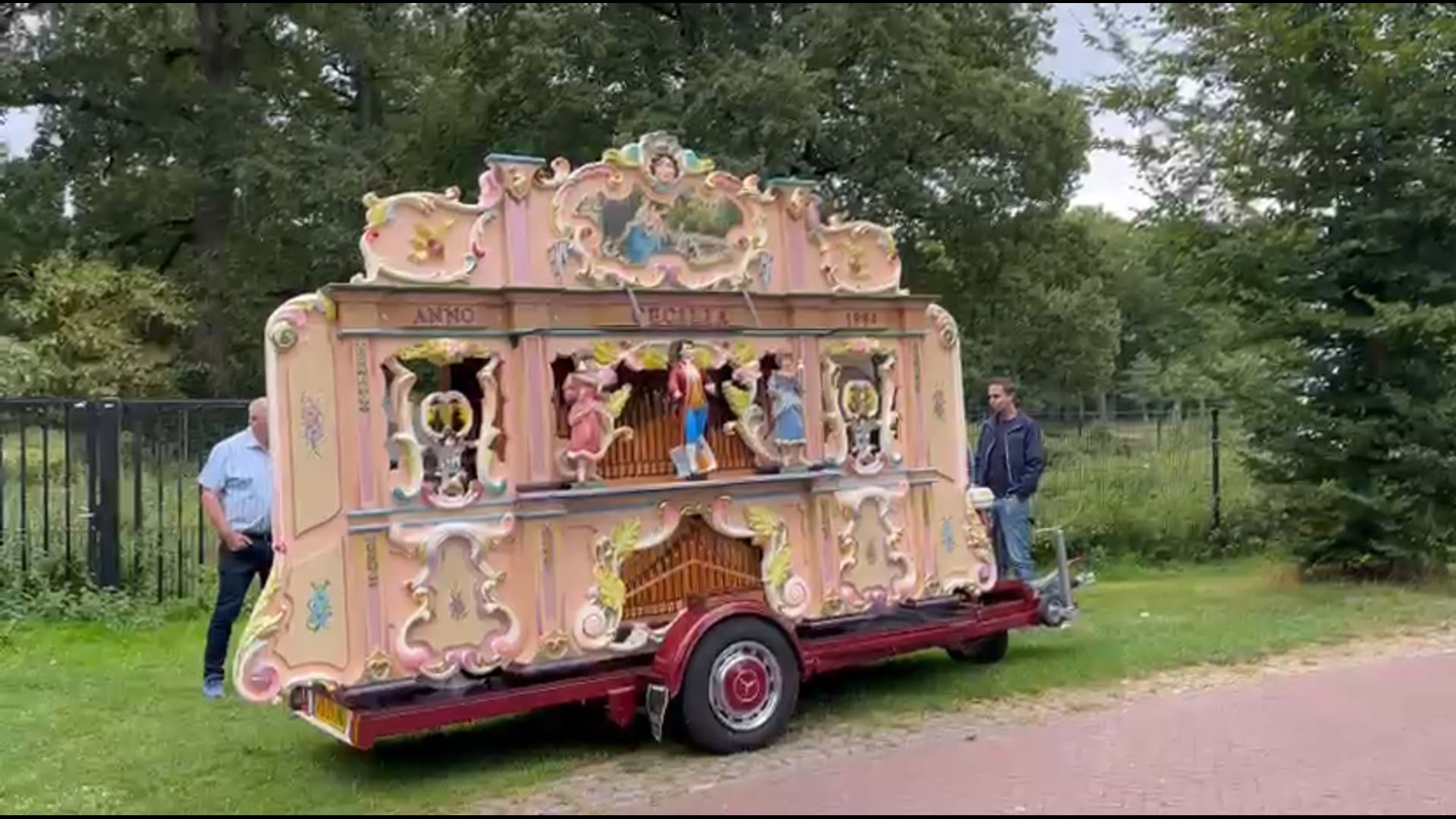Draaiorgels op Nienoord.
