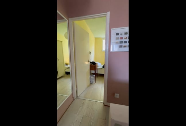 Hoxton - Small Double bedroom in Flatshare Main Photo