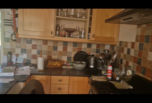 Room to Rent in a Very Happy House Main Photo
