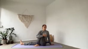 TORRE PUJADES - Yoga_02_Gentle Stretch