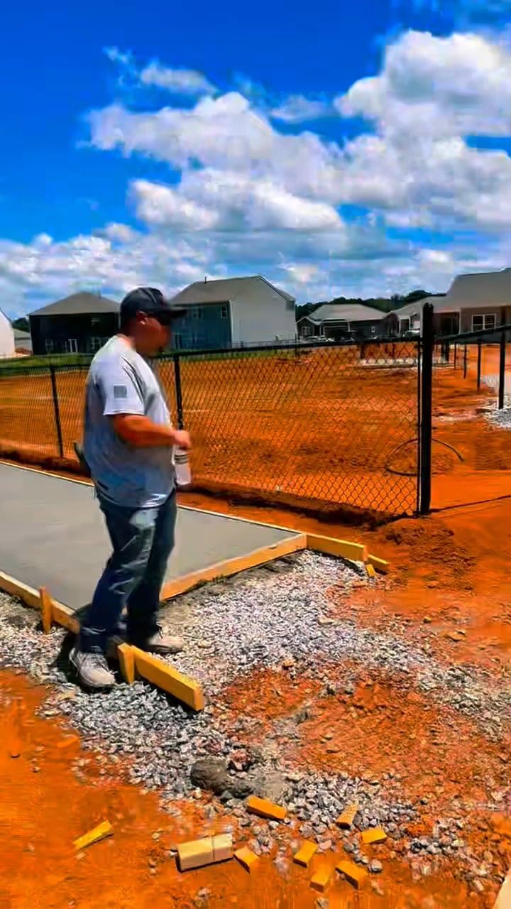 https://i.vimeocdn.com/video/2051878322-d129bb3427a83796f858d138937a61453ba8062d38e624a3e8ef3fc977fb8a04-d