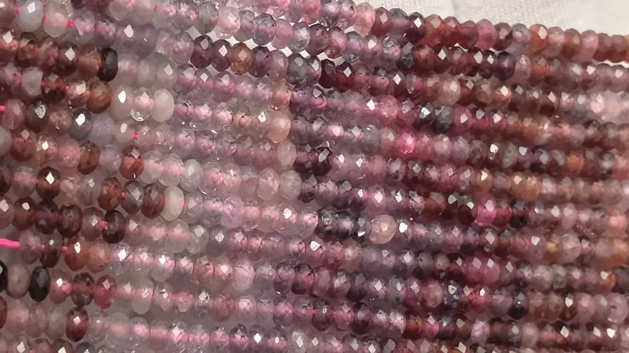 マルチカラースピネル ボタンカット3.5×3.5×2mm ｜天然石ビーズの卸