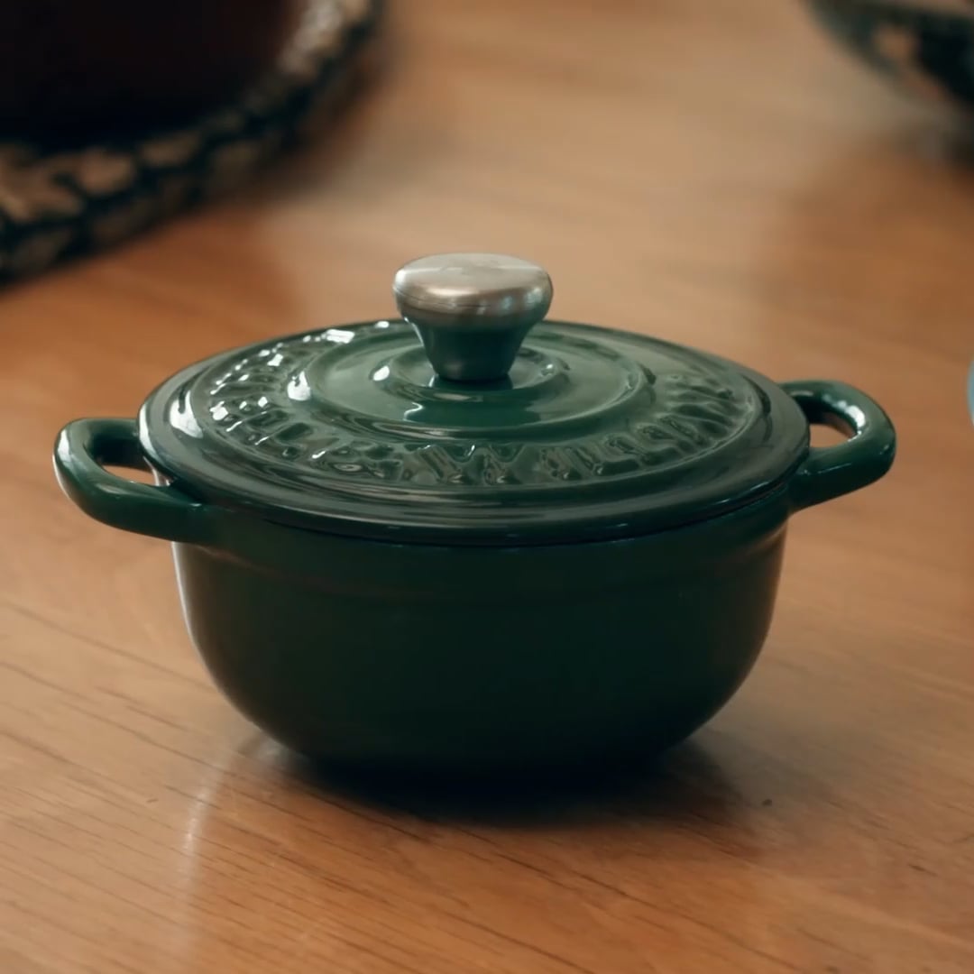 סיר קוקוט יציקת ברזל 260 מ”ל סדרת Cast Iron – בורדו