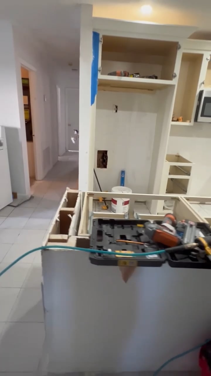 https://i.vimeocdn.com/video/2052121906-72356def3e2ef06034ffb893ed34a4de2b6691c35b13ade1d6f71c6b36adf7b2-d