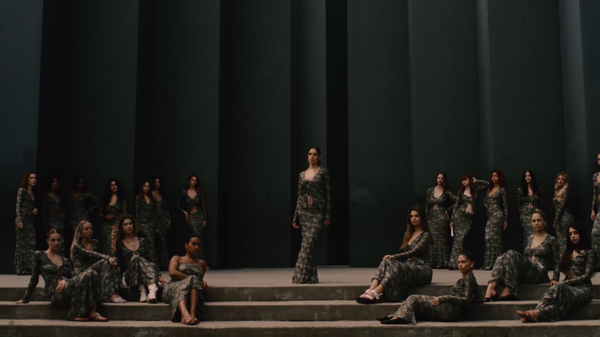 NOBLE - FALL COLLECTION