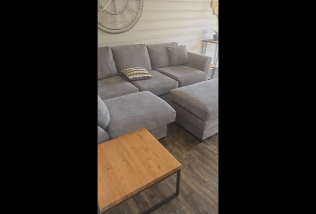 Lovely 2 Bed Cottage for Short Term Rent  Main Photo