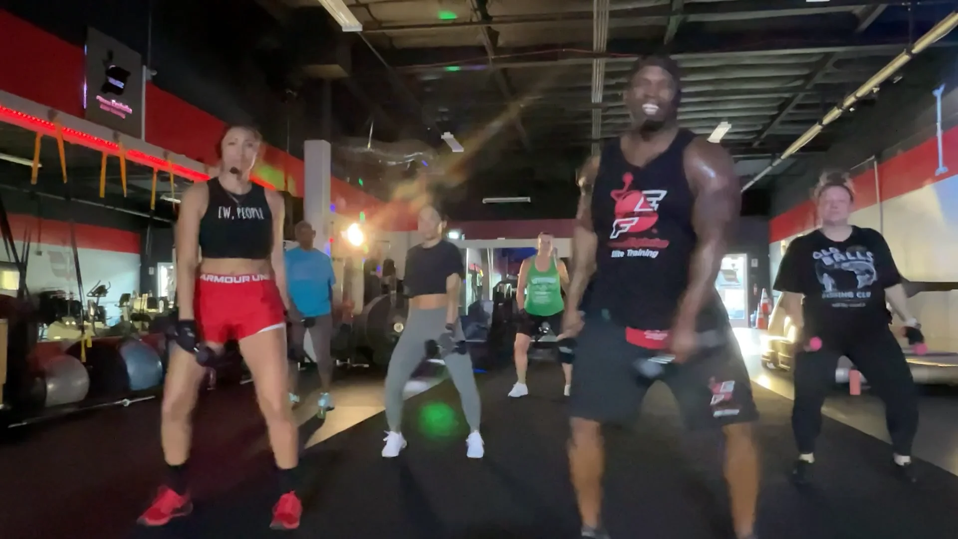 Dumbbell Rock Skyler & Mugz .MP4