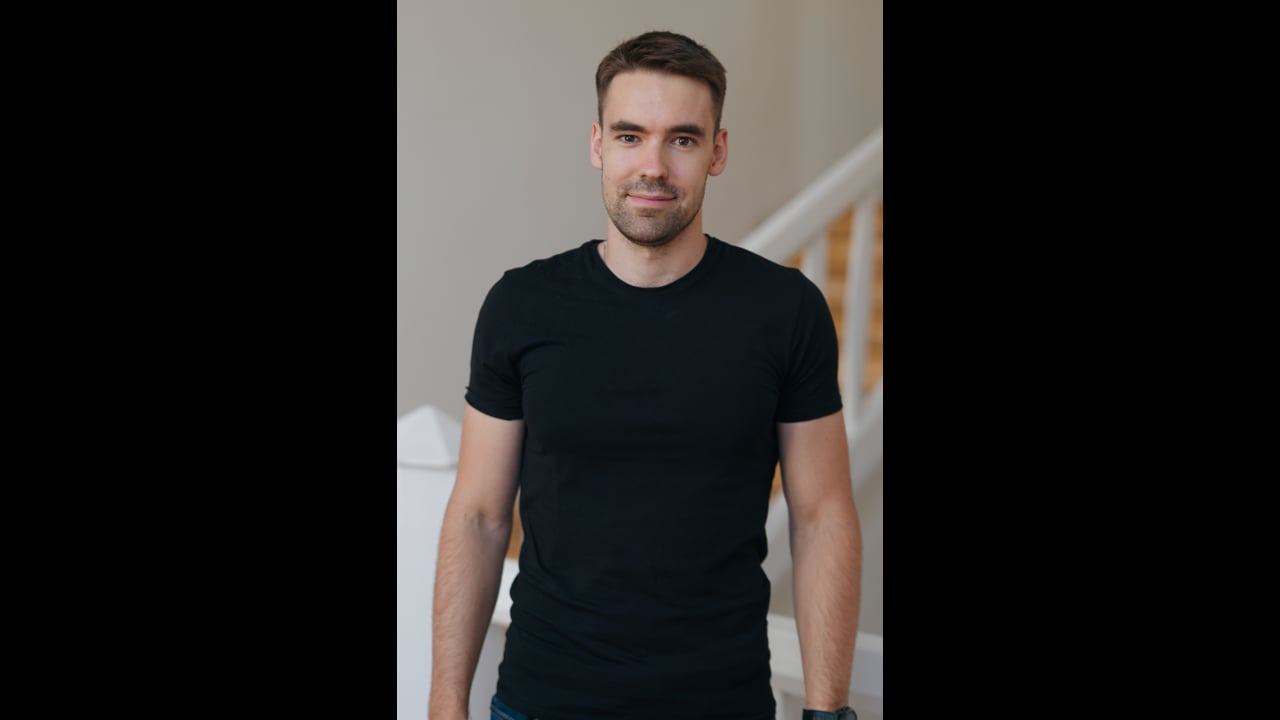 
        
          Martin Žákovec
        

        
          –
        

        
          CEO
        
        