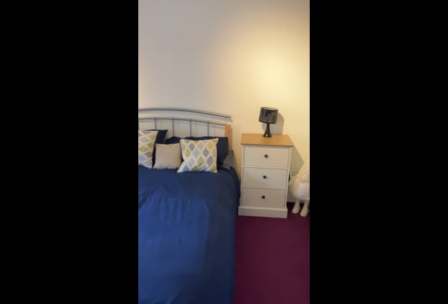 Elegant spacious double room in gated community Main Photo