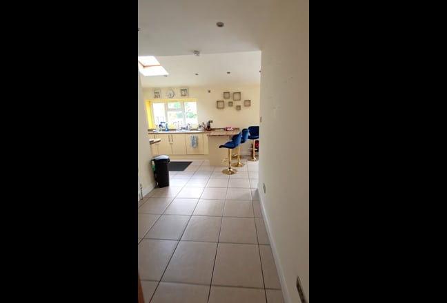 Double in large, quiet, premium Solihull area 🏡 Main Photo