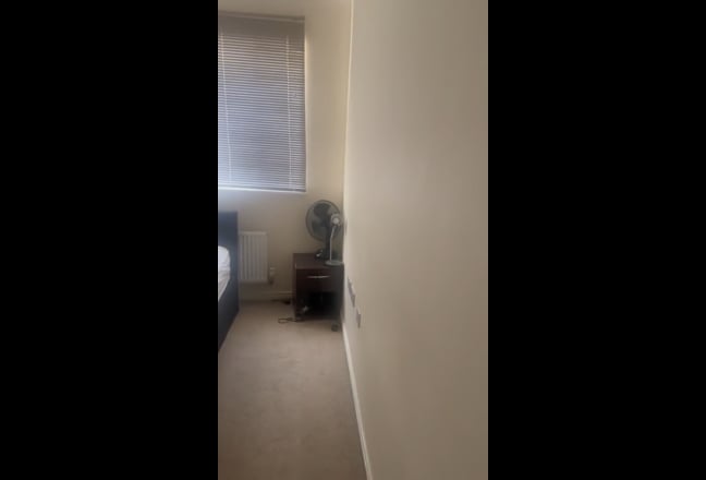 Double Room available at Harold Hill Main Photo