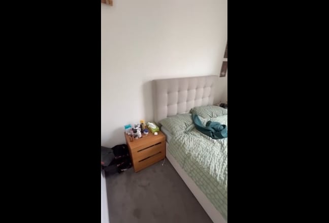 Bright Double Room Available in East Village Main Photo