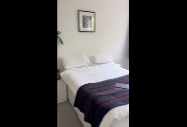  1x double bedroom in 3 bed flat -Swiss Cottage Main Photo