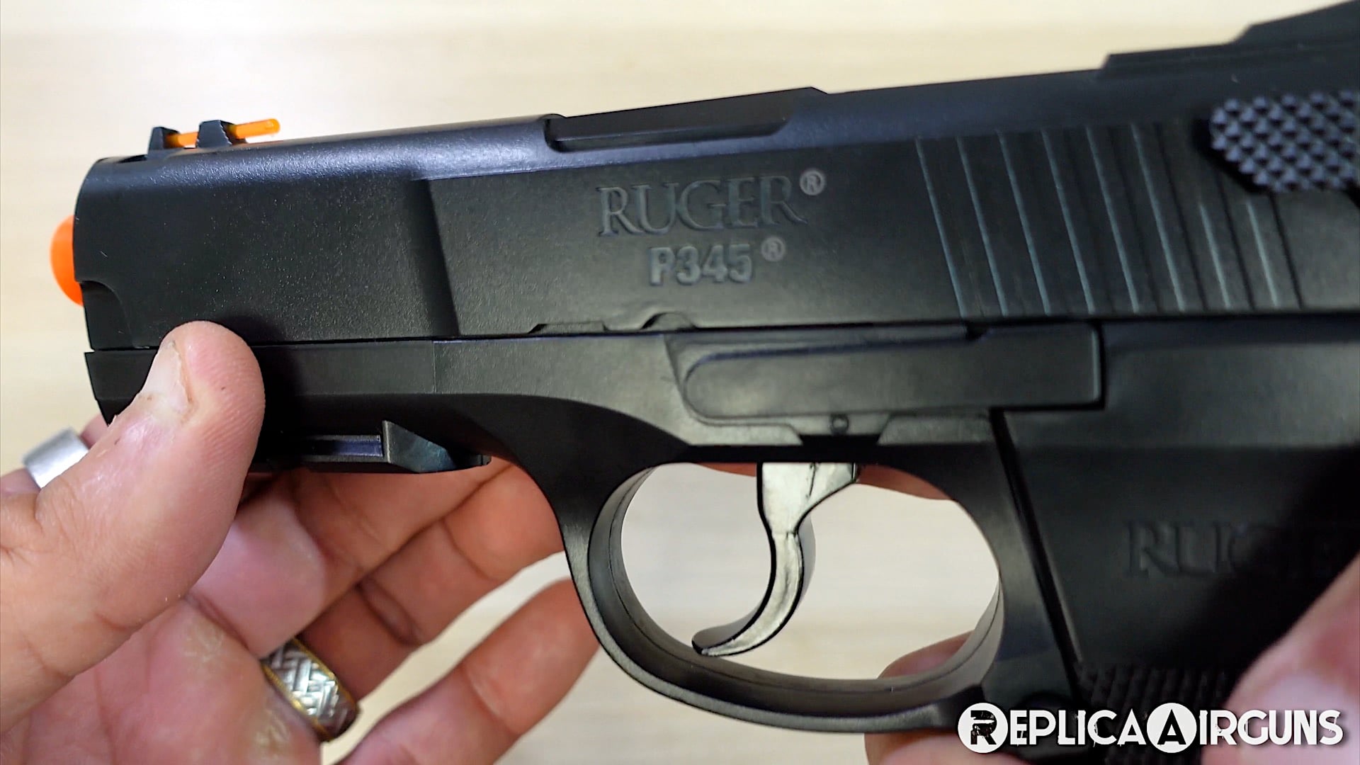 Umarex Ruger P345 CO2 NBB Airsoft Pistol Table Top Review