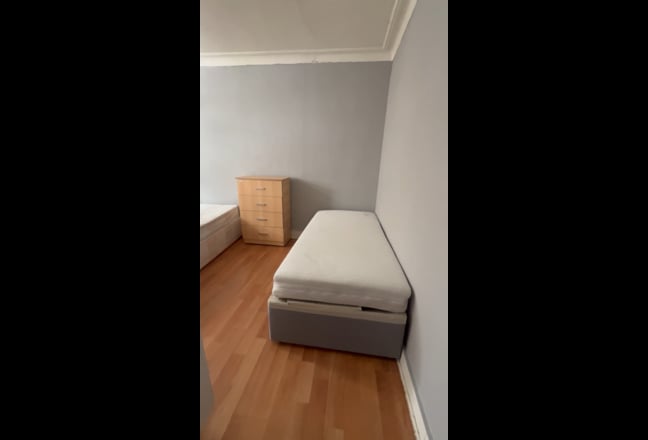  Double Room in Tottenham, N17 ✨  Main Photo