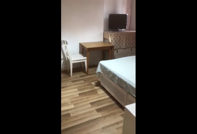 Bright and comfortable single and double rooms . Main Photo