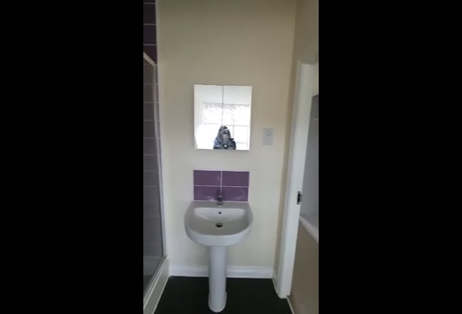 En-suite Available Kingsmead  Main Photo