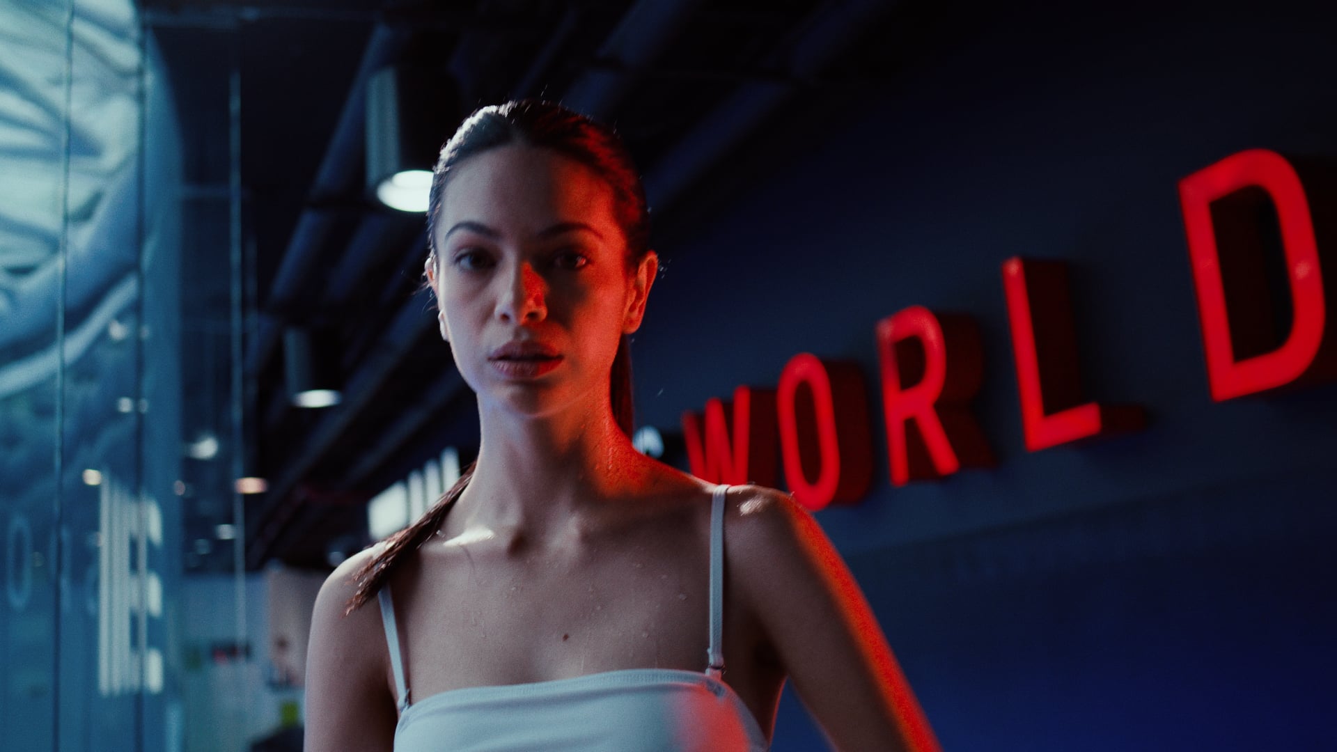 Sports World - El Riesgo es no intentarlo (Commercial)