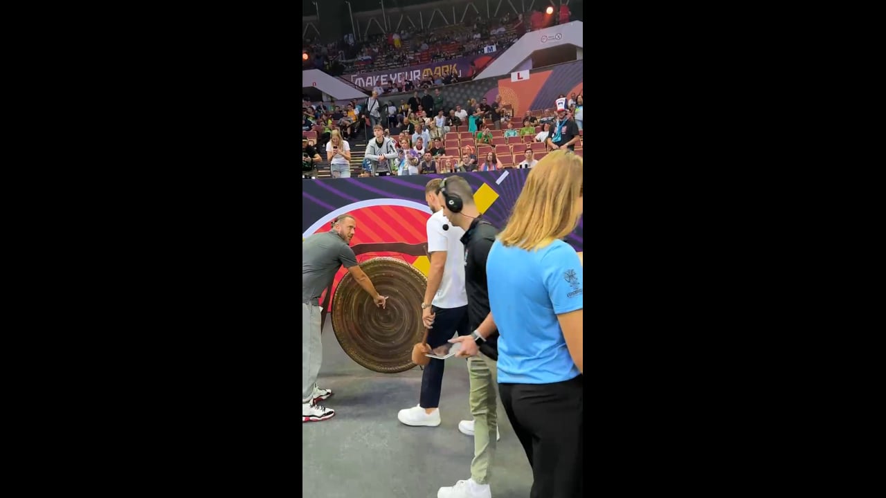 Posebna čast za Slovenca na EuroBasketu