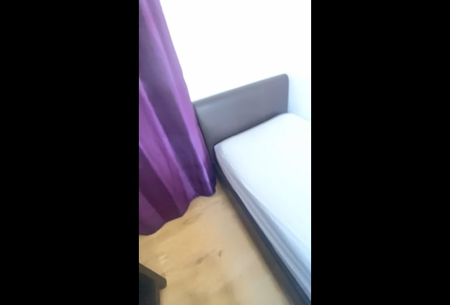 Double Room for 2 People £140 per Week per Person  Main Photo