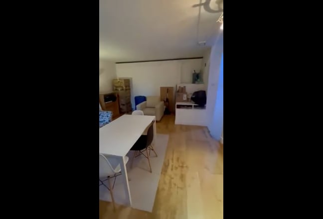 ✨ Charming 2-Bedroom Duplex with Private Garden ✨ Main Photo