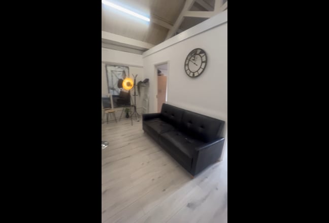 New 2Bed Flat Near Angel & Old Street Main Photo