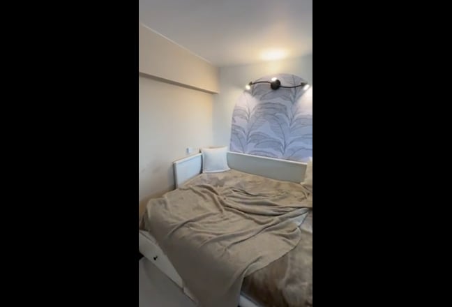  Double  floor  bedroom  Town centre Main Photo
