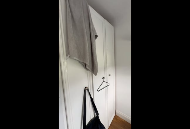 Double Room Available 14/10 Main Photo