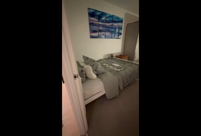 Flatmate needed - room for rent  Main Photo