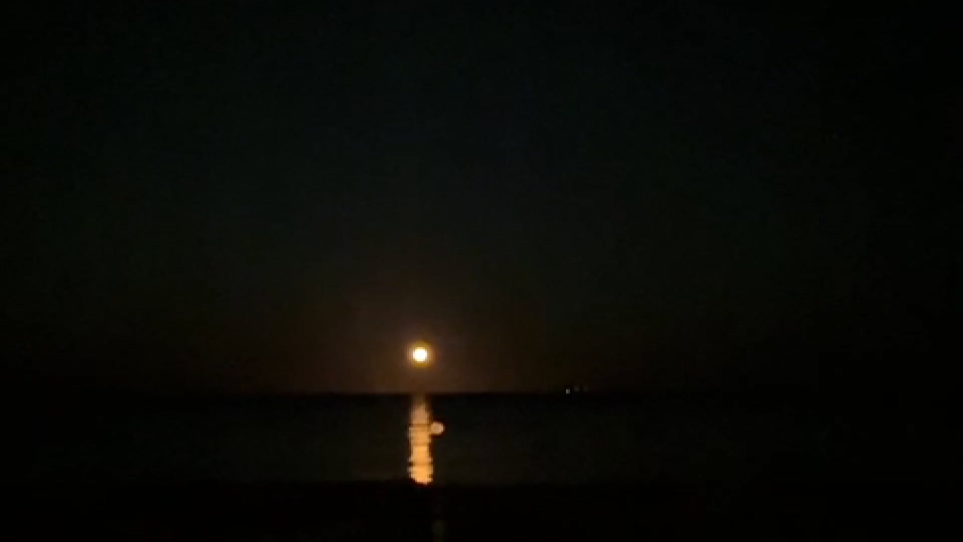 C’è attesa per l’eclissi lunare