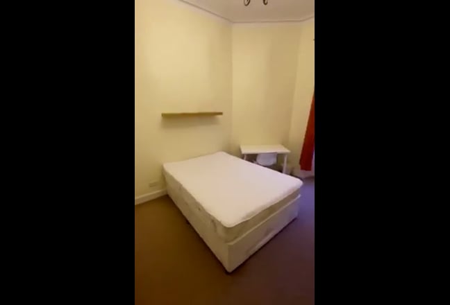 Small cozy flat in Hillside, Edinburgh, UoE ONLY Main Photo