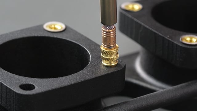 Practical 3D Printing: Threaded Features