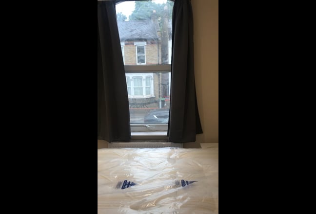 Brand New en suite Dbl Loft Room £925 inc bills Main Photo