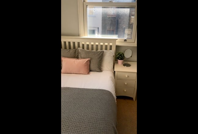 Video 1: Kitchen