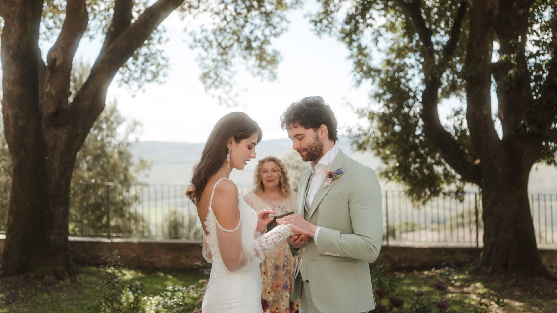 Destination Wedding in Tuscany - Palazzo Al Piano ( SIENA ) Love in Bloom | Inspiration Wedding