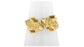 C. 1980 Vintage 18kt Yellow Gold Double Ram Head Ring