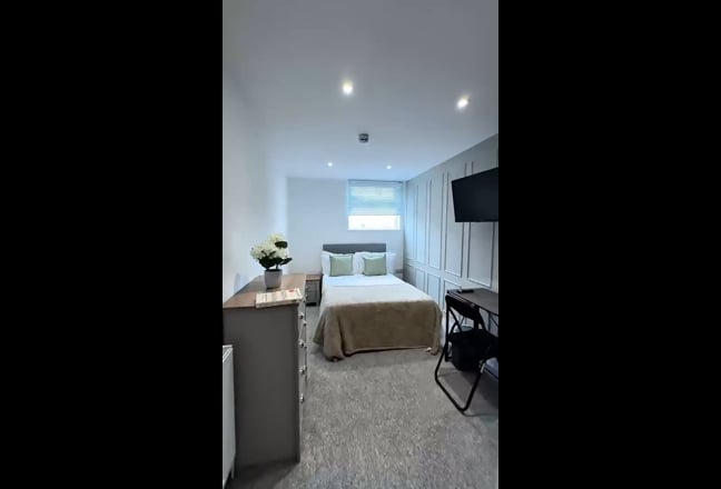 Video 1: Room 7