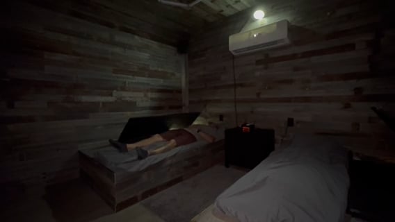 https://i.vimeocdn.com/video/2055088136-b4f3ae65f5f321e760384b79b1a57f1b659f9aecf9ae48d7283852210ab586fa-d