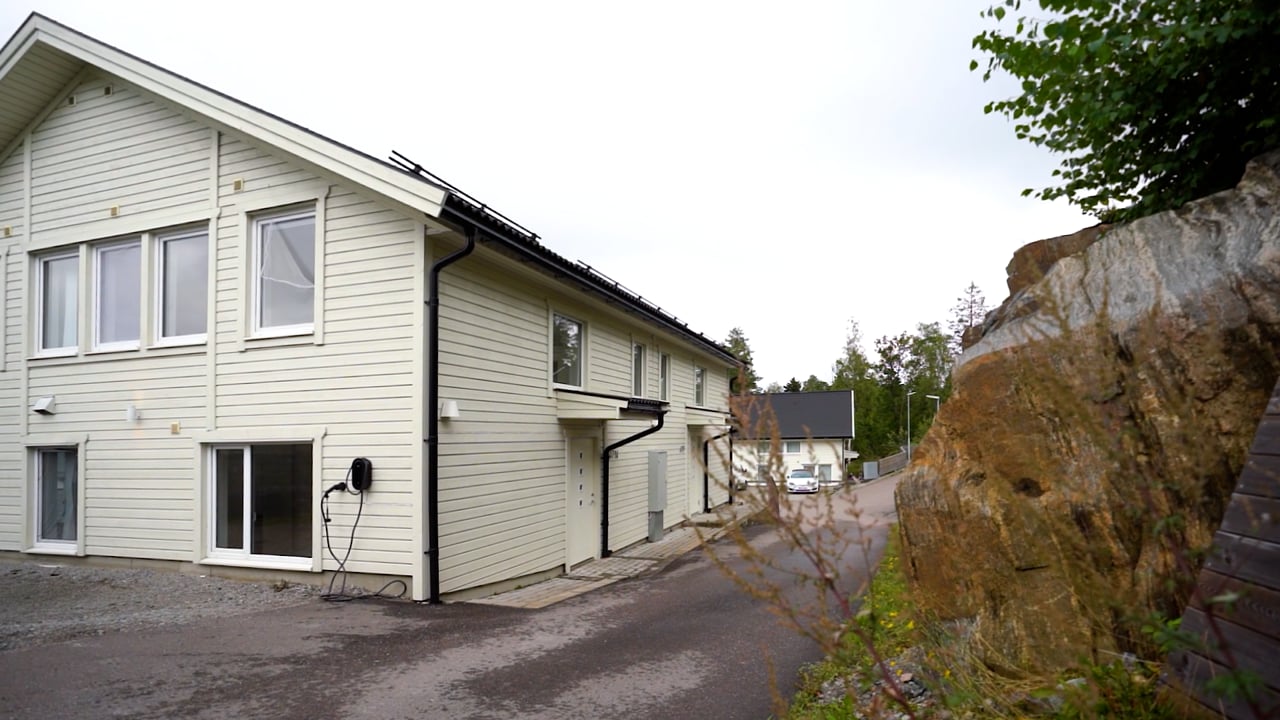 5 rum Parhus på Centralvägen 47N Hölö Södertälje kommun - video